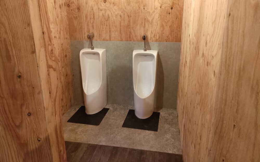 トイレ小便器